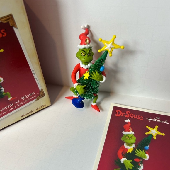 Dr. Seuss Keepsake Ornament Set of 3 The Grinch Christmas Hallmark Keepsake NEW - Picture 5 of 7